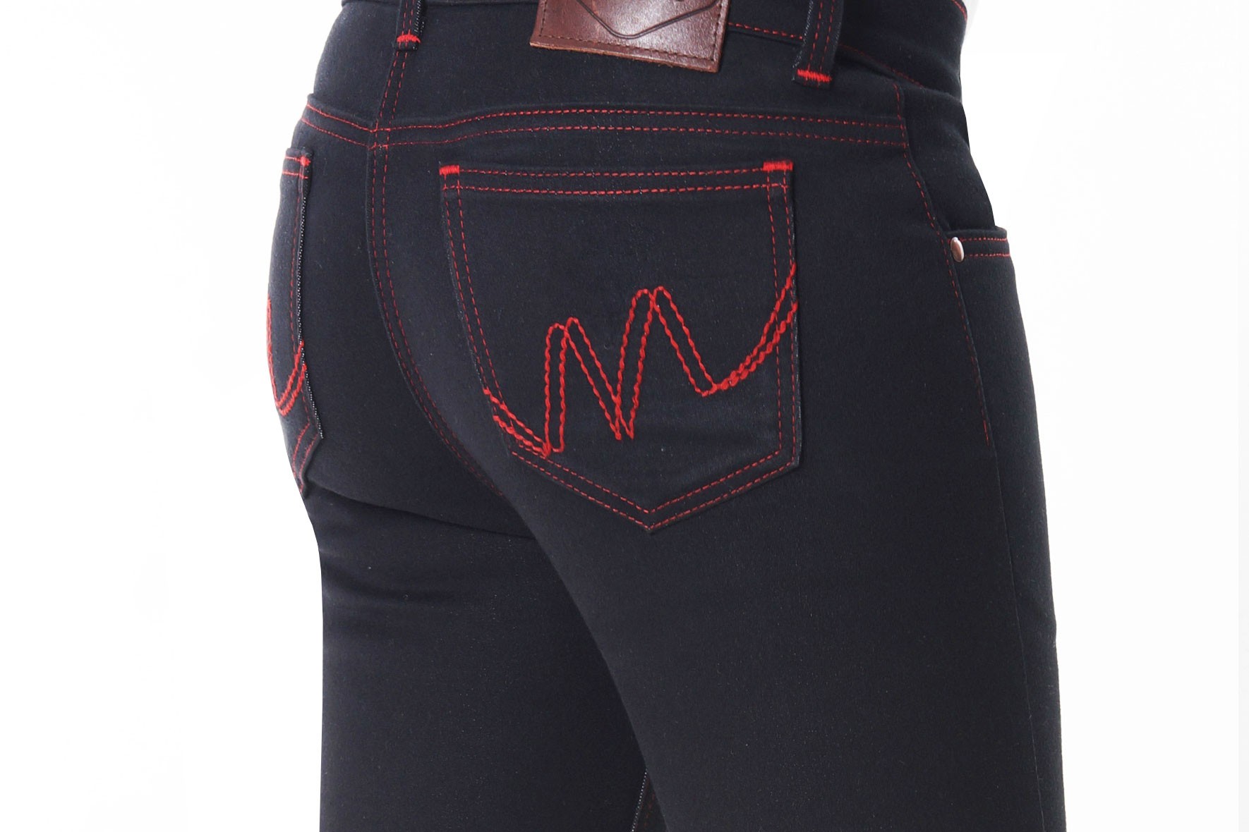 Welche Jeans für kleinen Po? Welche Jeans für flachen Po?